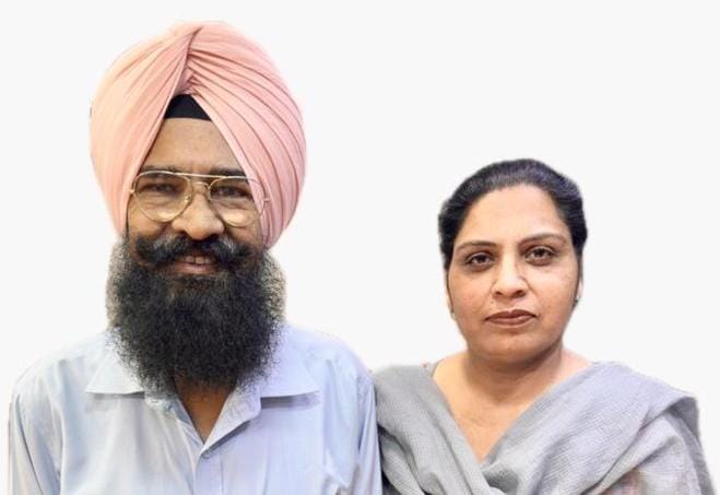 Parents Pendant – Custom 3D Engraved, Your parents’ photo turned into a premium 3D metal pendant